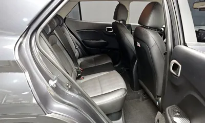 Hyundai Venue 2020, 64664 км, за 8385.88 USD - фото 11