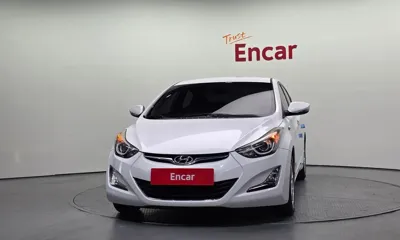 Hyundai Avante 2014, 68102 км, за 3957.71 USD
