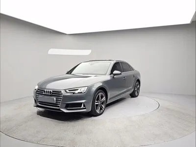 Audi A4 · 2019 год