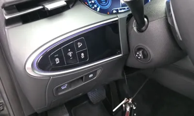 Genesis GV70 2021, 70409 км, за 21662.07 USD - фото 20