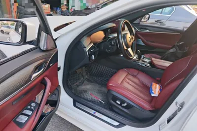 BMW 5 Series 2021, 121600 км, за 25890 USD - фото 16