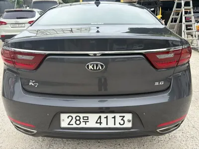 Kia K7 2018, 183000 км, за 12573.3 USD