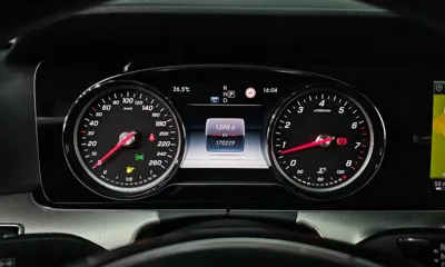 Mercedes-Benz E-Class 2017, 170229 км, за 9425.99 USD - фото 8
