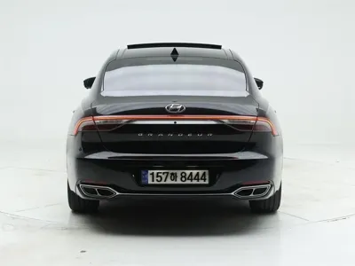 Hyundai Grandeur 2022, 152752 км, за 13739.66 USD