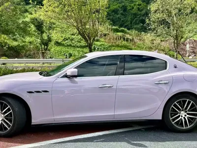 Maserati Ghibli 2015, 100000 км, за 17209.61 USD
