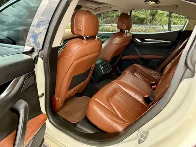 Maserati Ghibli 2015, 100000 км, за 17209.61 USD