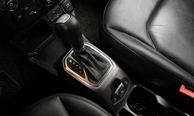Jeep Renegade 2020, 57532 км, за 10358.31 USD - фото 9