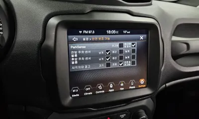 Jeep Renegade 2020, 57532 км, за 10358.31 USD - фото 16
