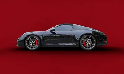 Porsche 911 · 2025 год