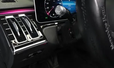 Mercedes-Benz S-Class 2022, 32702 км, за 74918.61 USD - фото 27