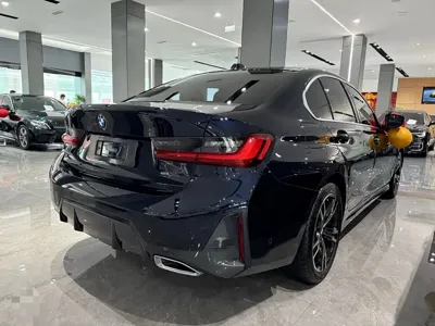BMW 3 Series 2023, 28000 км, за 19250.52 USD - фото 8