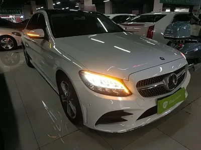 Mercedes-Benz C-Class 2020, 78000 км, за 17259.82 USD