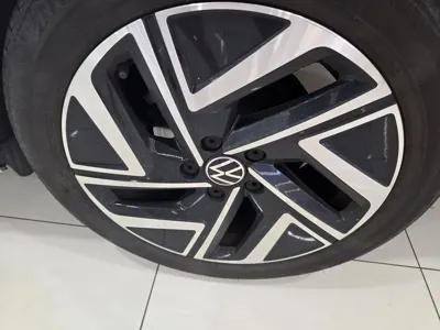 Volkswagen Jetta 2023, 41750 км, за 21596.43 USD