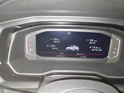 Volkswagen Jetta 2023, 41750 км, за 21596.43 USD - фото 8