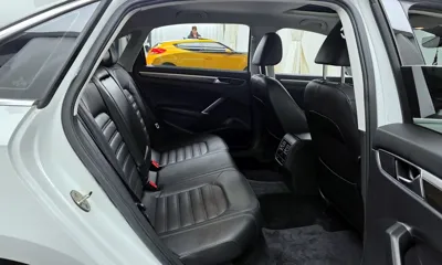 Volkswagen Passat 2018, 106104 км, за 6236.05 USD - фото 12