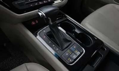 Kia Canival 2018, 62701 км, за 11009.78 USD - фото 9