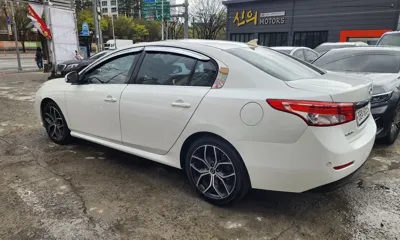 Renault-KoreaSamsung SM5 2014, 157568 км, за 2297.49 USD