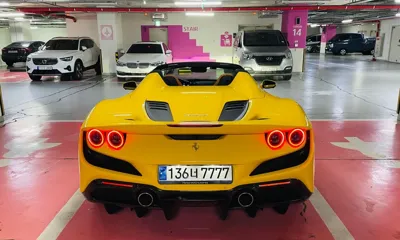 Ferrari F8 2022, 2900 км, за 264410.55 USD