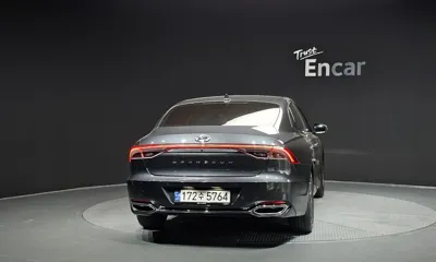 Hyundai Grandeur 2021, 92891 км, за 13544.31 USD