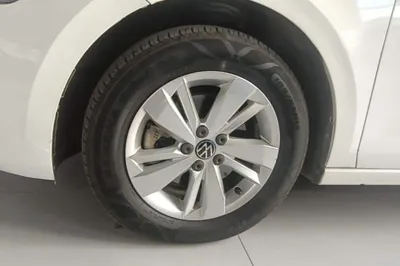 Volkswagen Polo 2021, 48800 км, за 9738 USD - фото 12
