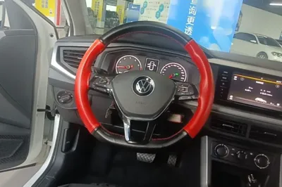 Volkswagen Polo 2021, 48800 км, за 9738 USD - фото 15