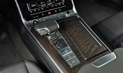 Audi A6 2022, 33828 км, за 23984.14 USD - фото 9