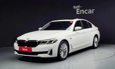 BMW 5-Series 2021, 76008 км, за 22661.58 USD