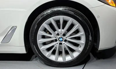 BMW 5-Series 2021, 76008 км, за 22661.58 USD