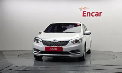 Kia K3 2013, 116046 км, за 3841.06 USD