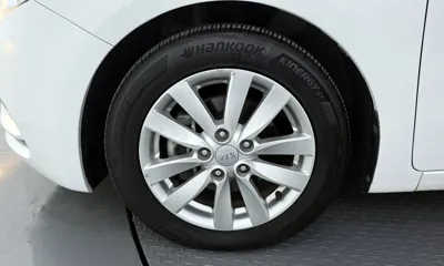 Kia K3 2013, 116046 км, за 3841.06 USD