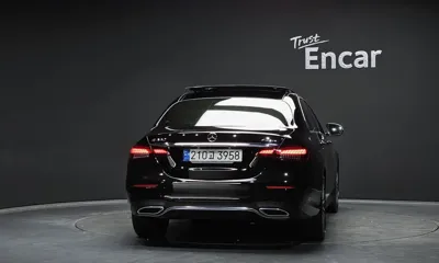 Mercedes-Benz E-Class 2022, 96684 км, за 24777 USD