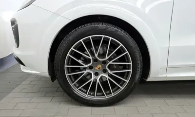 Porsche Cayenne 2019, 115178 км, за 41059.57 USD