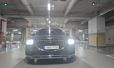 Genesis GV70 2023, 51500 км, за 21670.89 USD