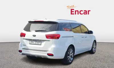 Kia Canival 2019, 92739 км, за 12361.19 USD