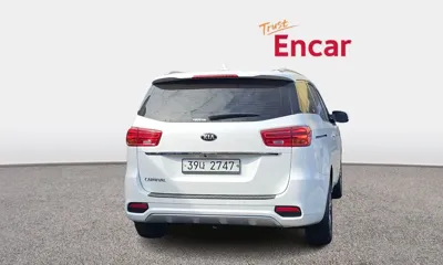 Kia Canival 2019, 92739 км, за 12361.19 USD