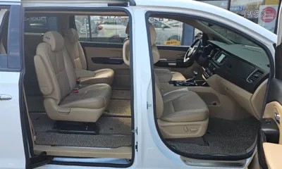 Kia Canival 2019, 92739 км, за 12361.19 USD - фото 10