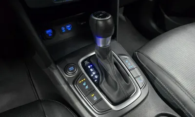 Hyundai Kona 2019, 106809 км, за 8534.21 USD - фото 9