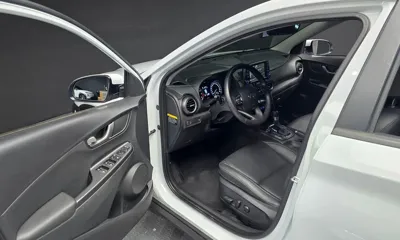 Hyundai Kona 2019, 106809 км, за 8534.21 USD - фото 11