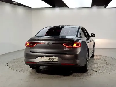 Renault-KoreaSamsung SM6