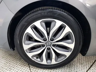 Renault-KoreaSamsung SM6