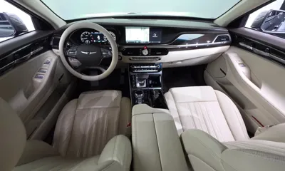 Genesis EQ900
