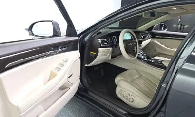 Genesis EQ900