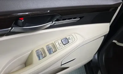 Genesis EQ900