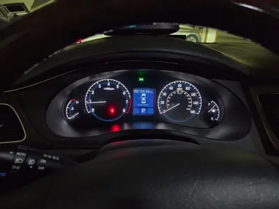 Hyundai Genesis 2011, 169000 км, за 4553.74 USD