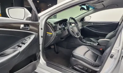 Hyundai Sonata 2013, 84090 км, за 3387.62 USD - фото 10