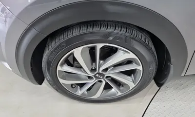 Kia Niro 2018, 116810 км, за 8664.83 USD