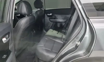 Kia Niro 2018, 116810 км, за 8664.83 USD - фото 11