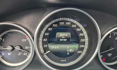 Mercedes-Benz E-Class 2016, 54140 км, за 8403.91 USD - фото 8