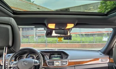 Mercedes-Benz E-Class 2016, 54140 км, за 8403.91 USD - фото 9