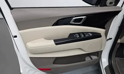 Kia Canival 2021, 43329 км, за 18045.16 USD - фото 24